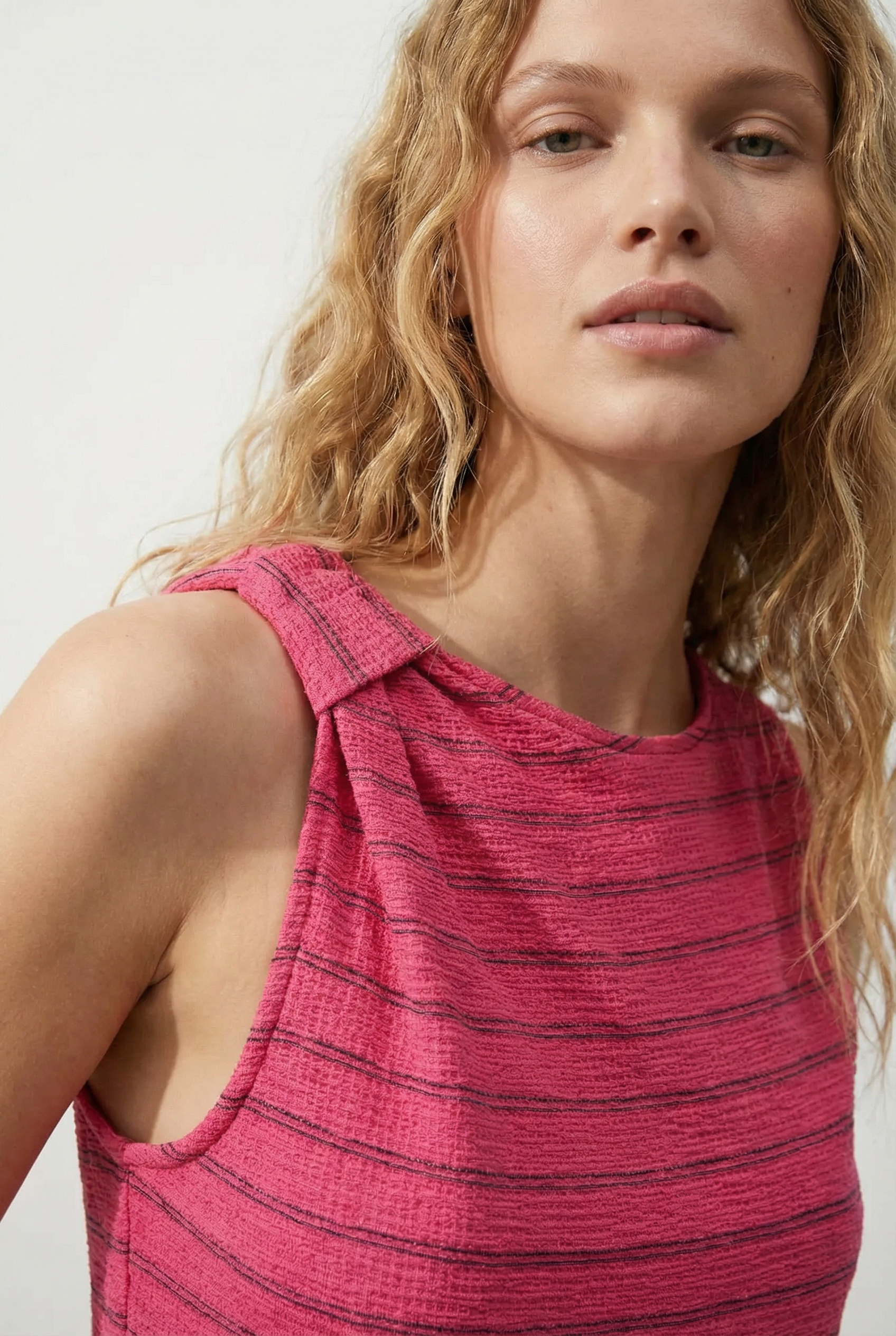 Robe moulante fuchsia