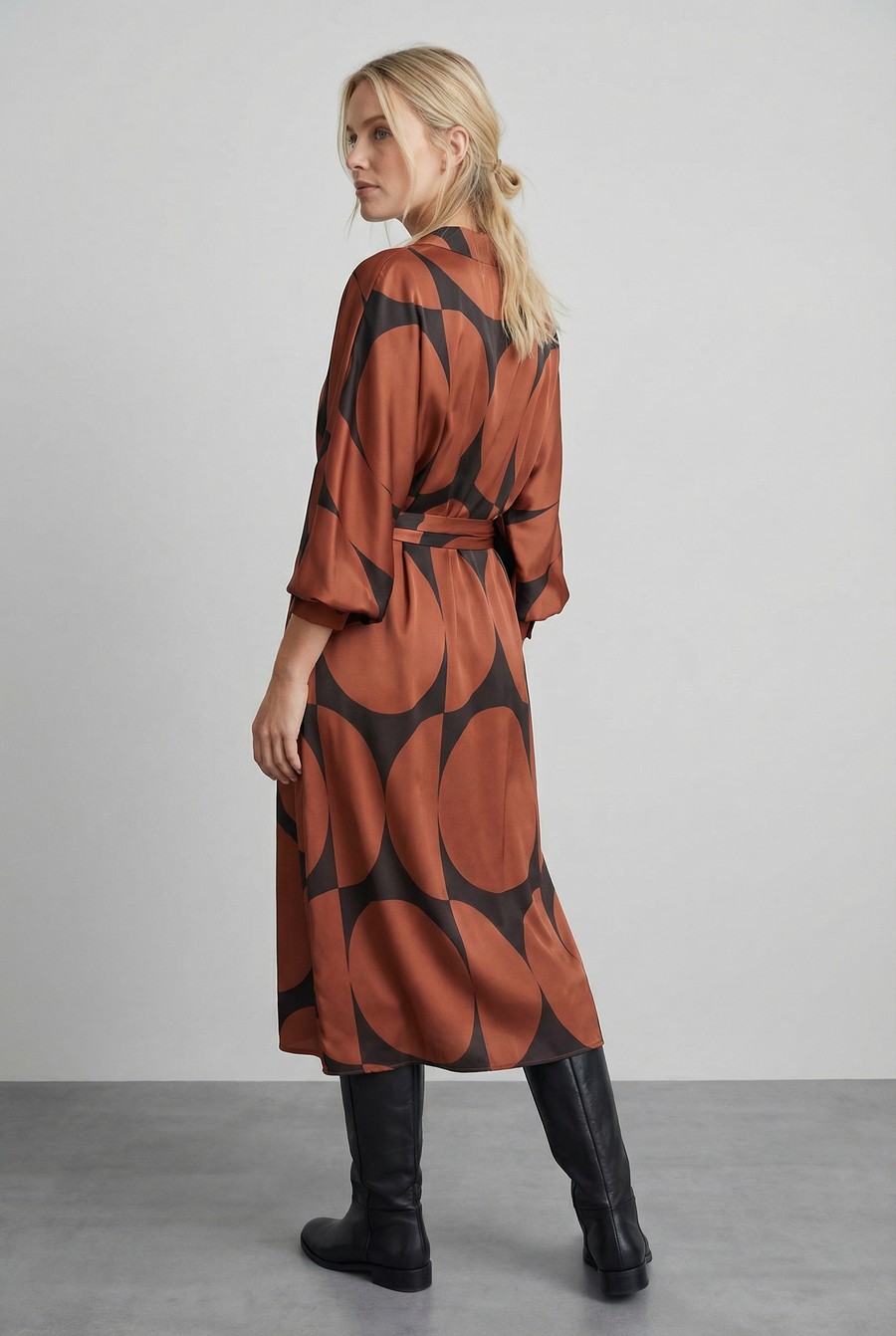 Robe portefeuille imprimé géométrique noir marron
