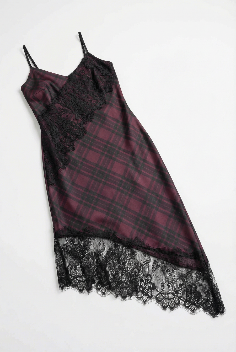 Robe satin asymétrique – Décolleté V – Dentelle raffinée