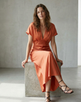 Robe satinée orange cuivré