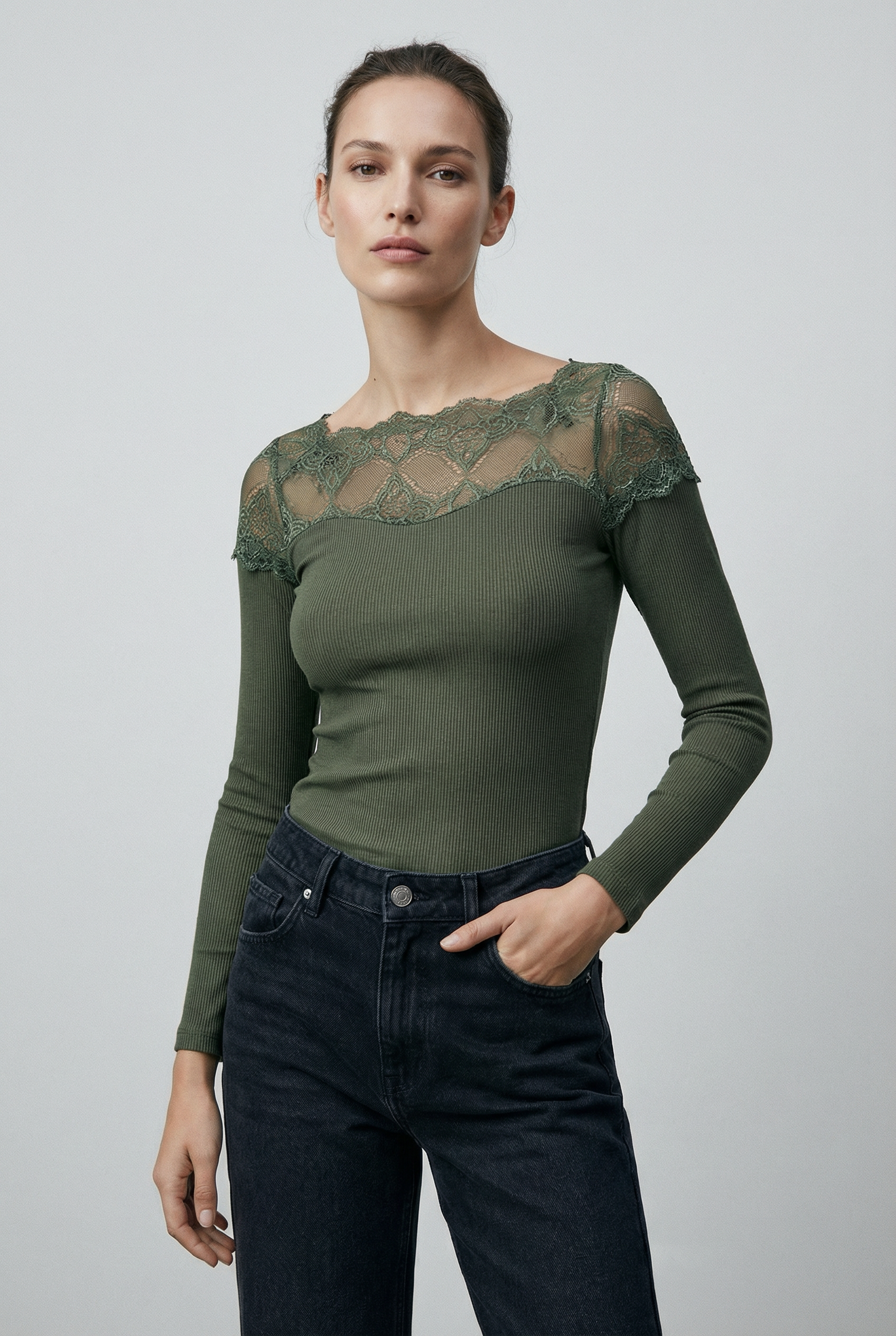 T-shirt dentelle Manches longues