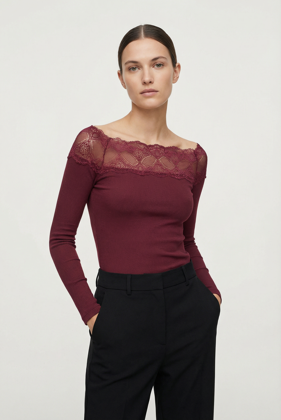 T-shirt dentelle Manches longues