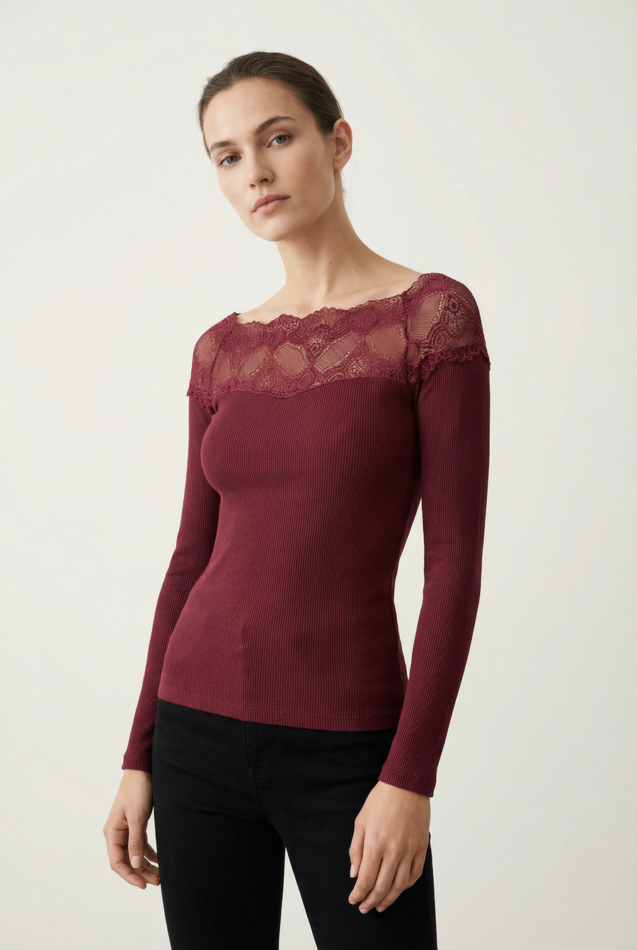 T-shirt dentelle Manches longues