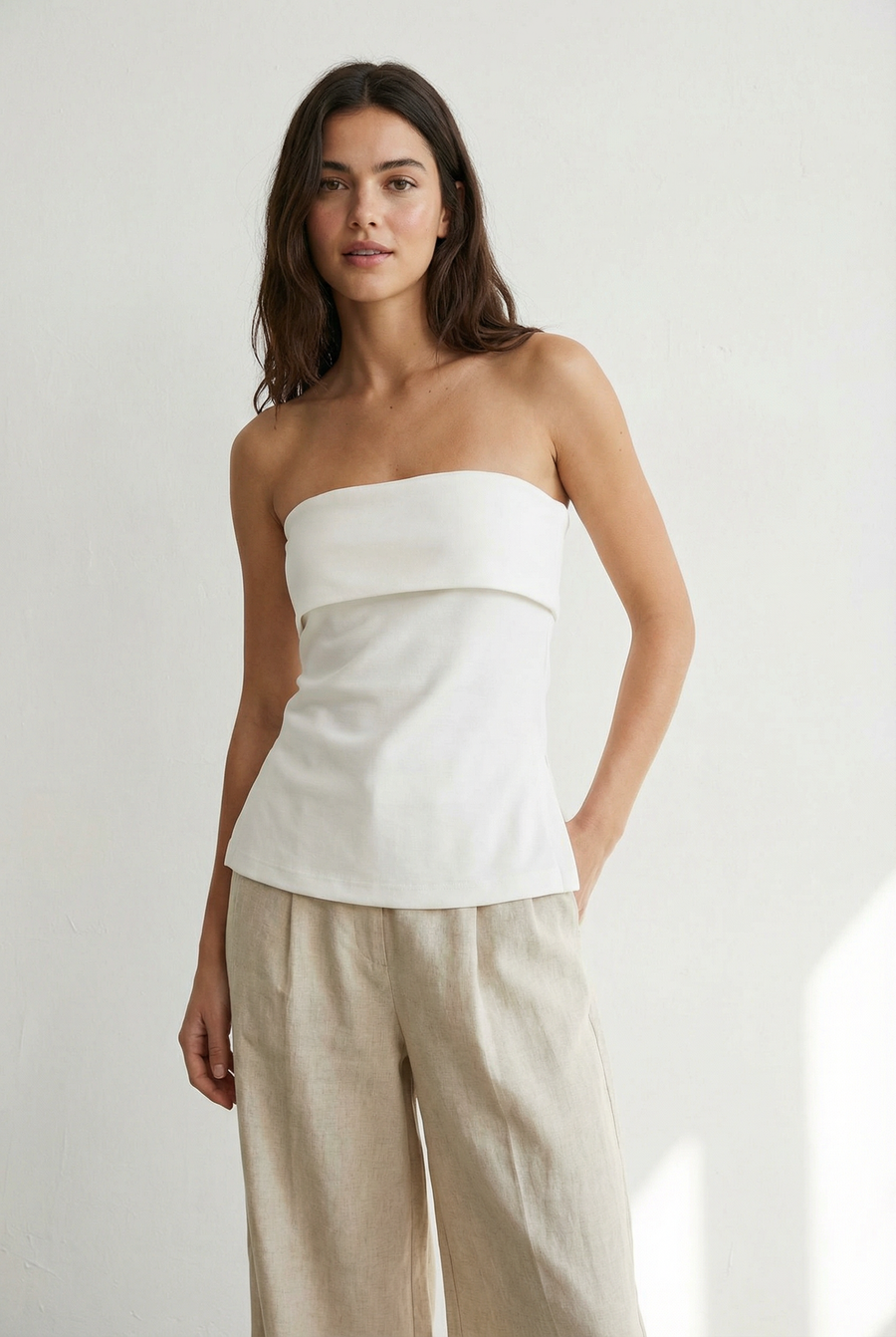 Top bustier péplum blanc vue de profil