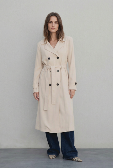 Trench long beige fluide