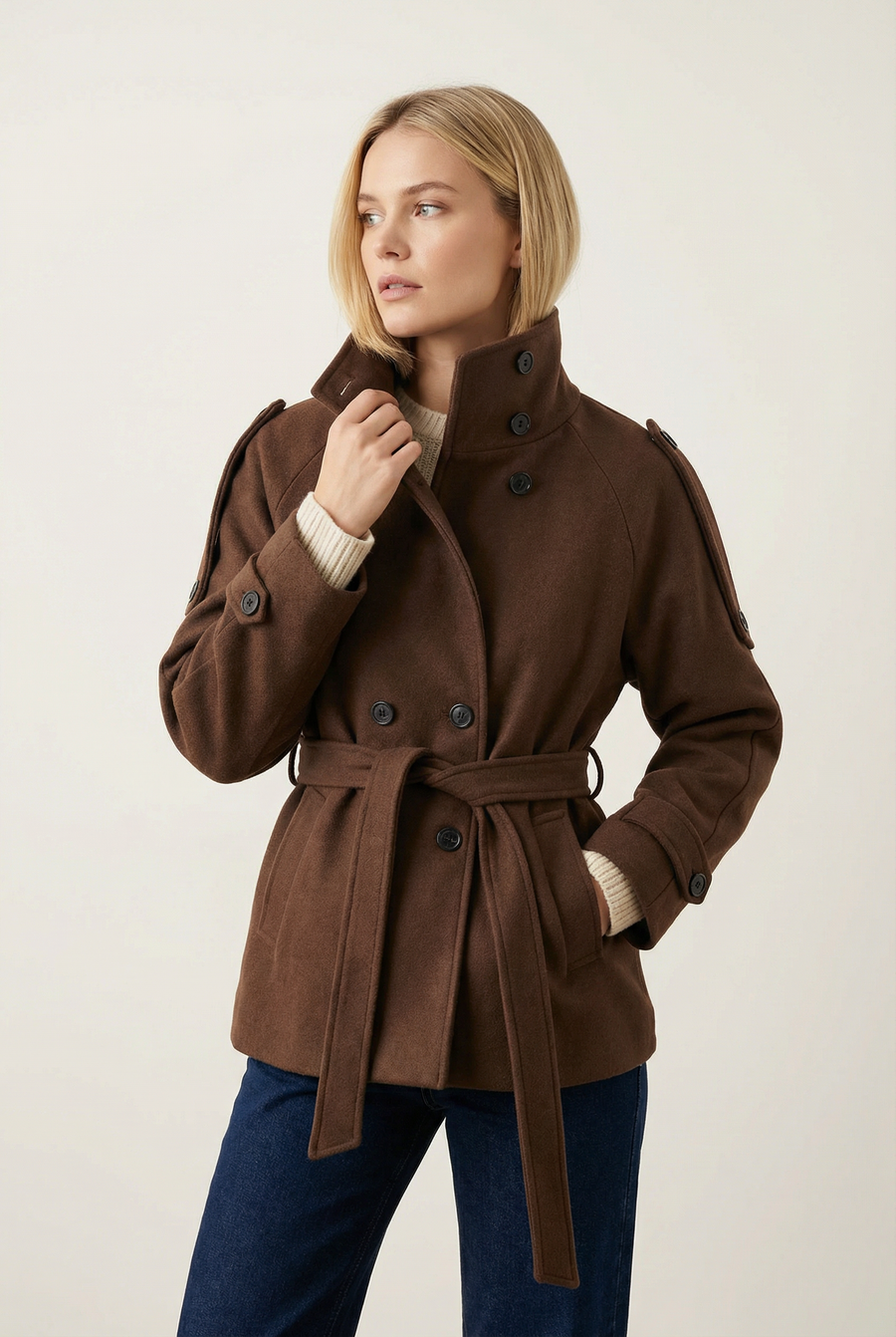 Veste femme col montant coupe droite