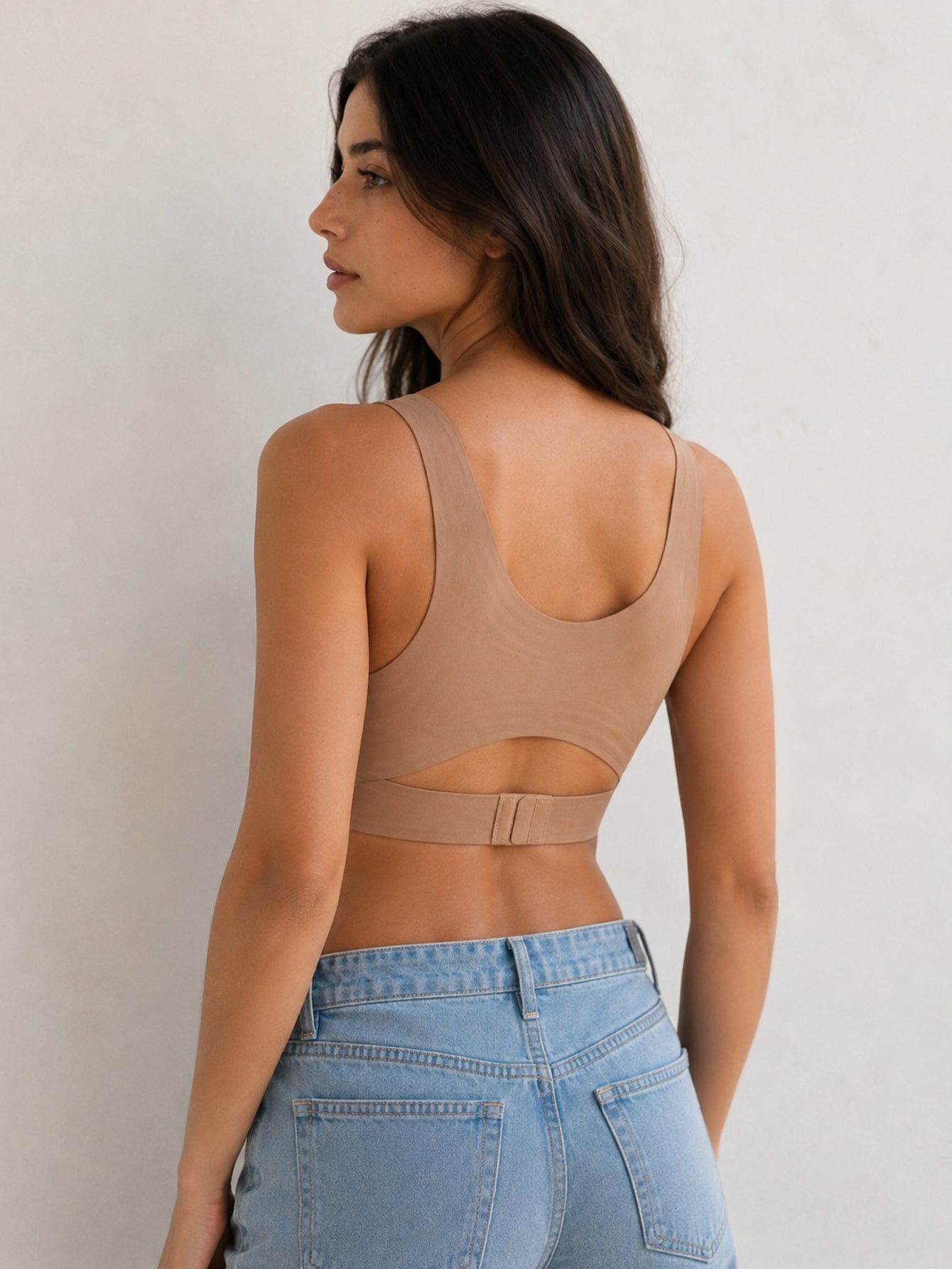 Brassière nude dos nageur