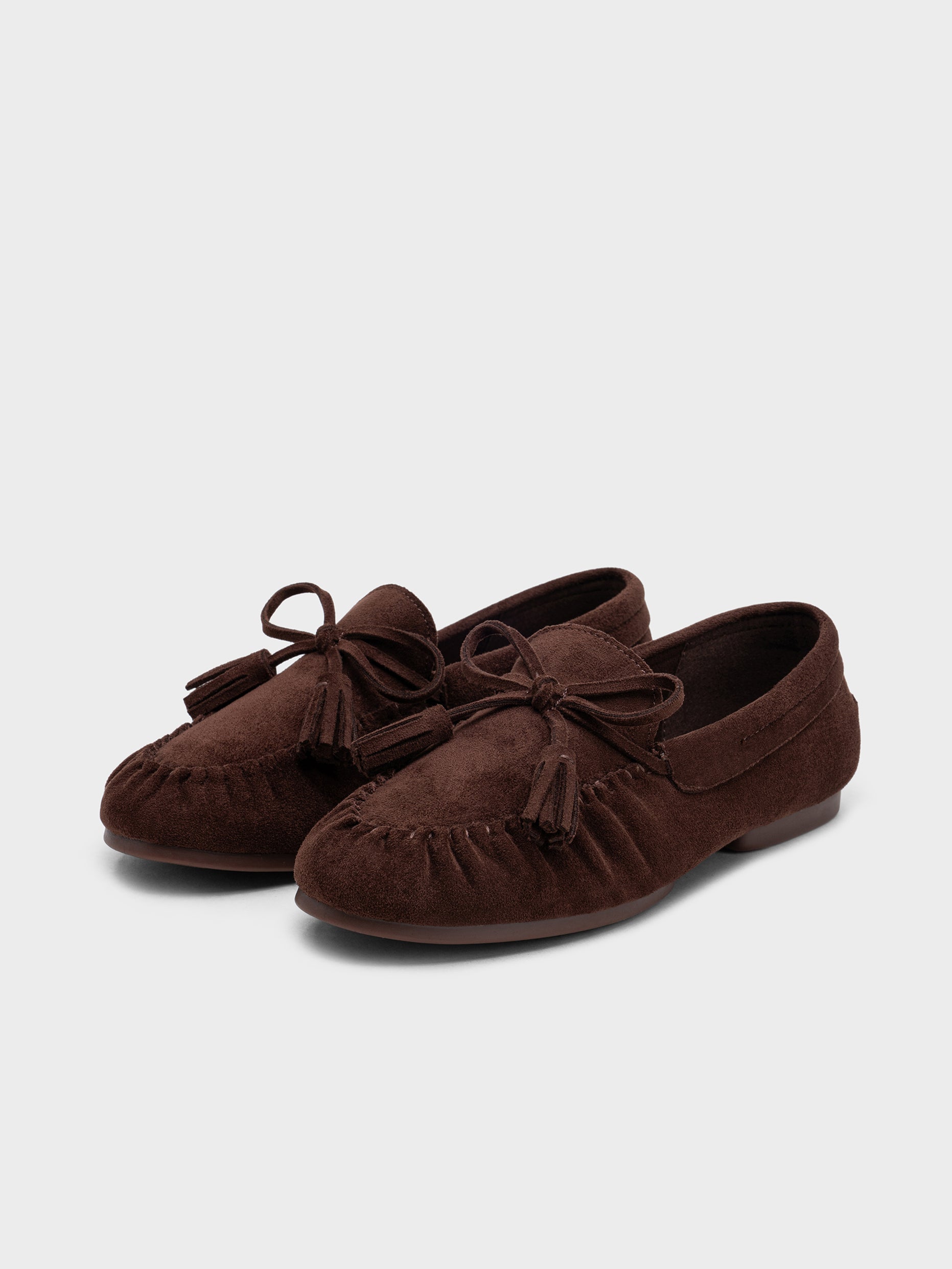 Mocassins en suédine marron foncé à pampilles