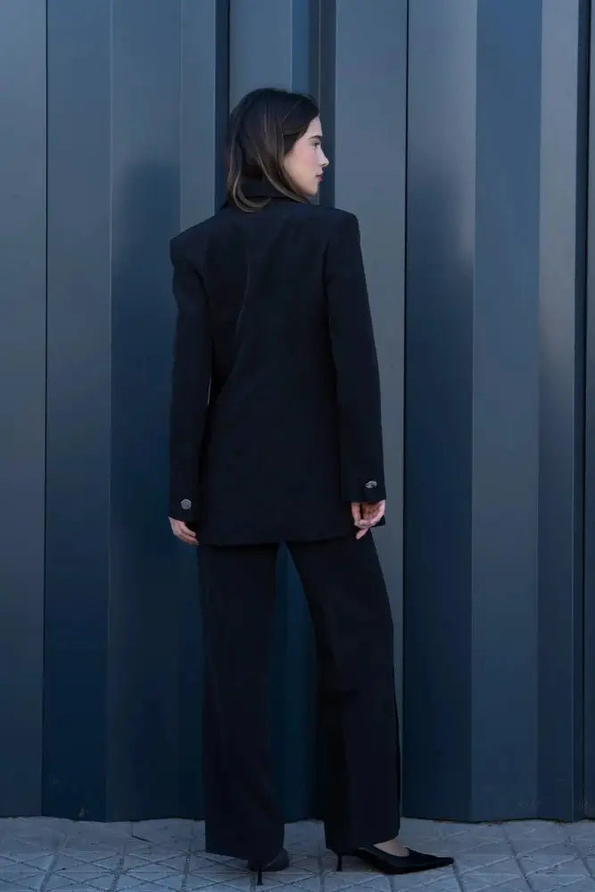 Blazer femme noire à boutons argentés avec blazer à boutons et pantalon large