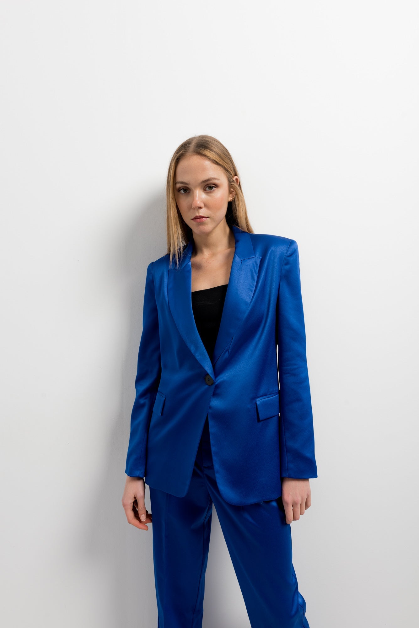✨ Blazer satiné femme – Élégant, tendance et ultra chic Sapiato