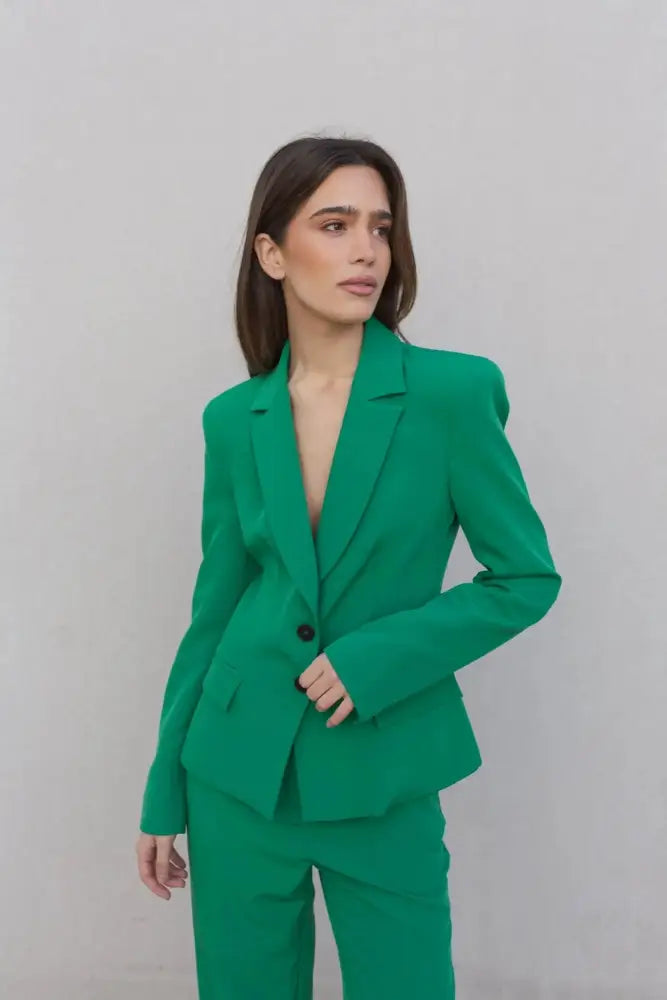 Blazeur tailleur femme en vert émeraude avec blazer à un bouton pour élégance moderne