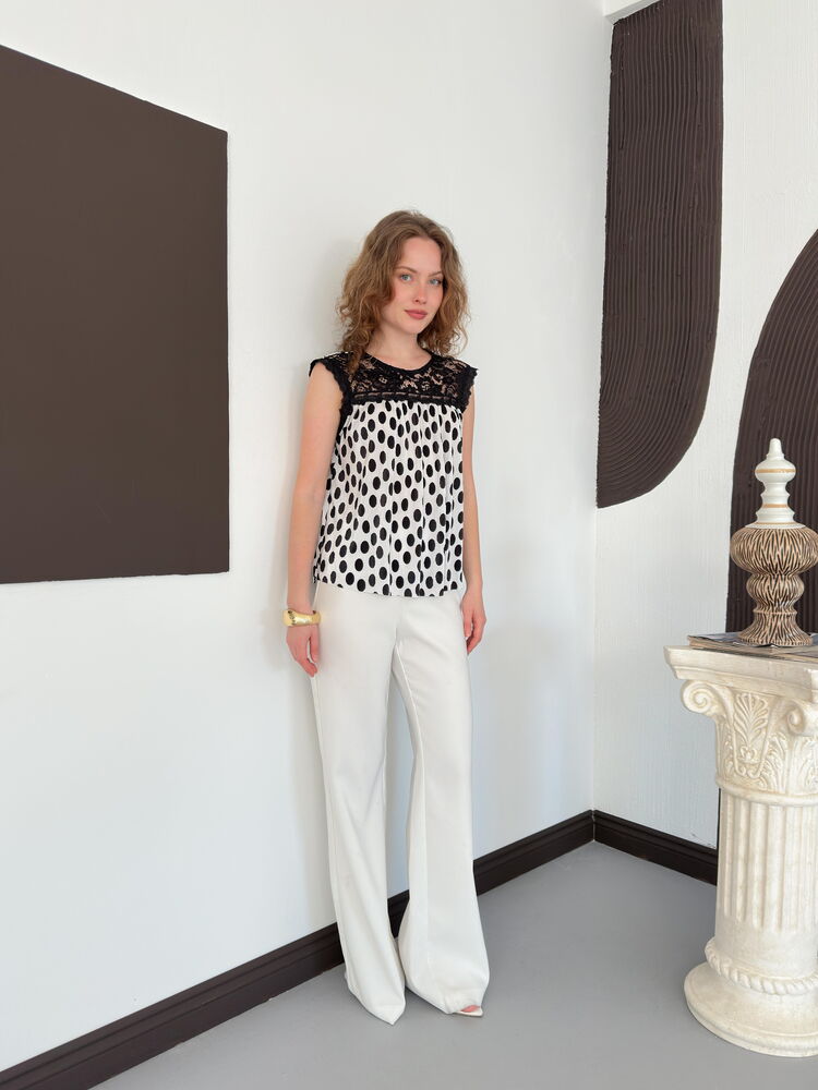 top13832 chemisier noir a pois sans manches image 3