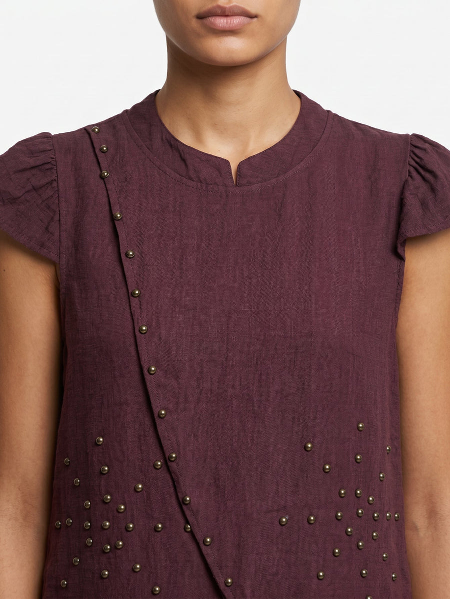 Zoom blouse prune clous métalliques
