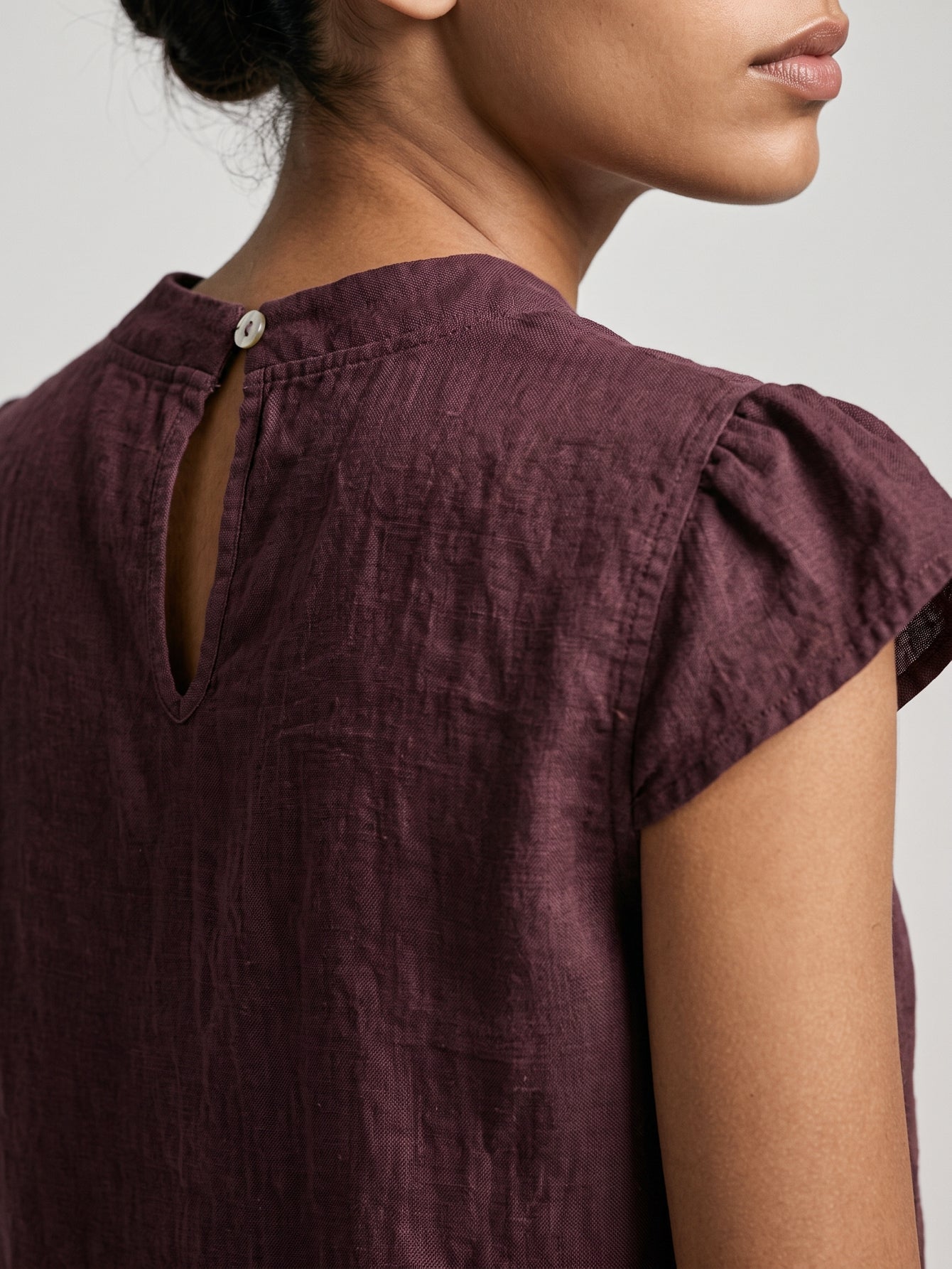 Zoom dos blouse prune goutte boutonnée