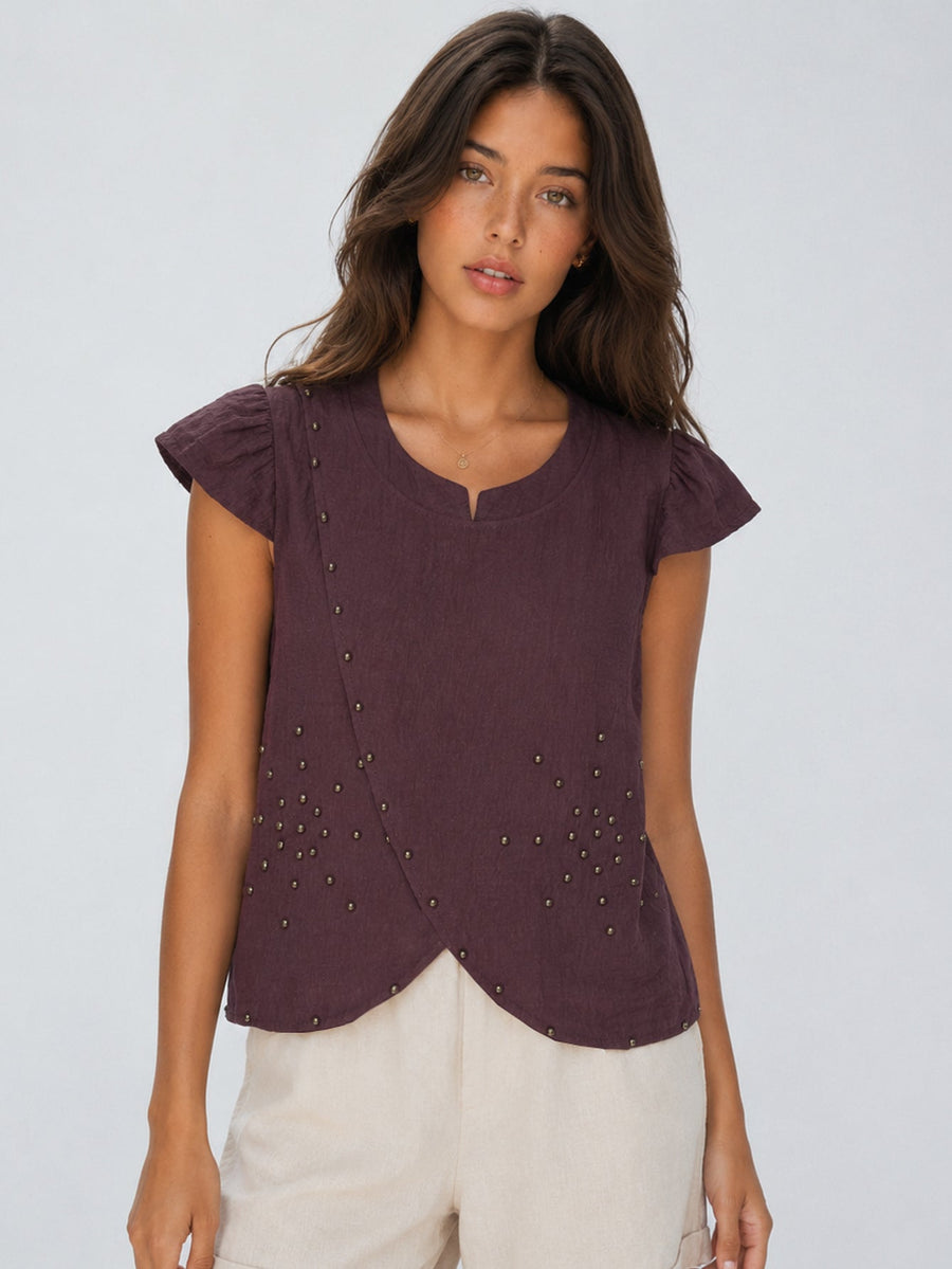 blouse prune col rond fendu à clous