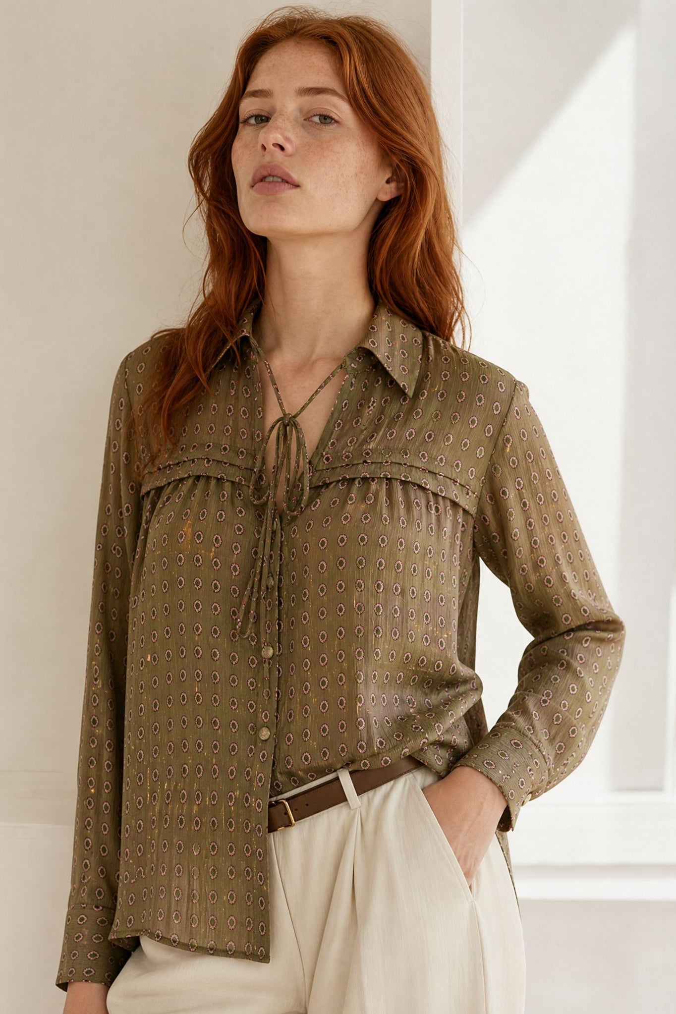 Blouse en voile imprimé cachemire à liens