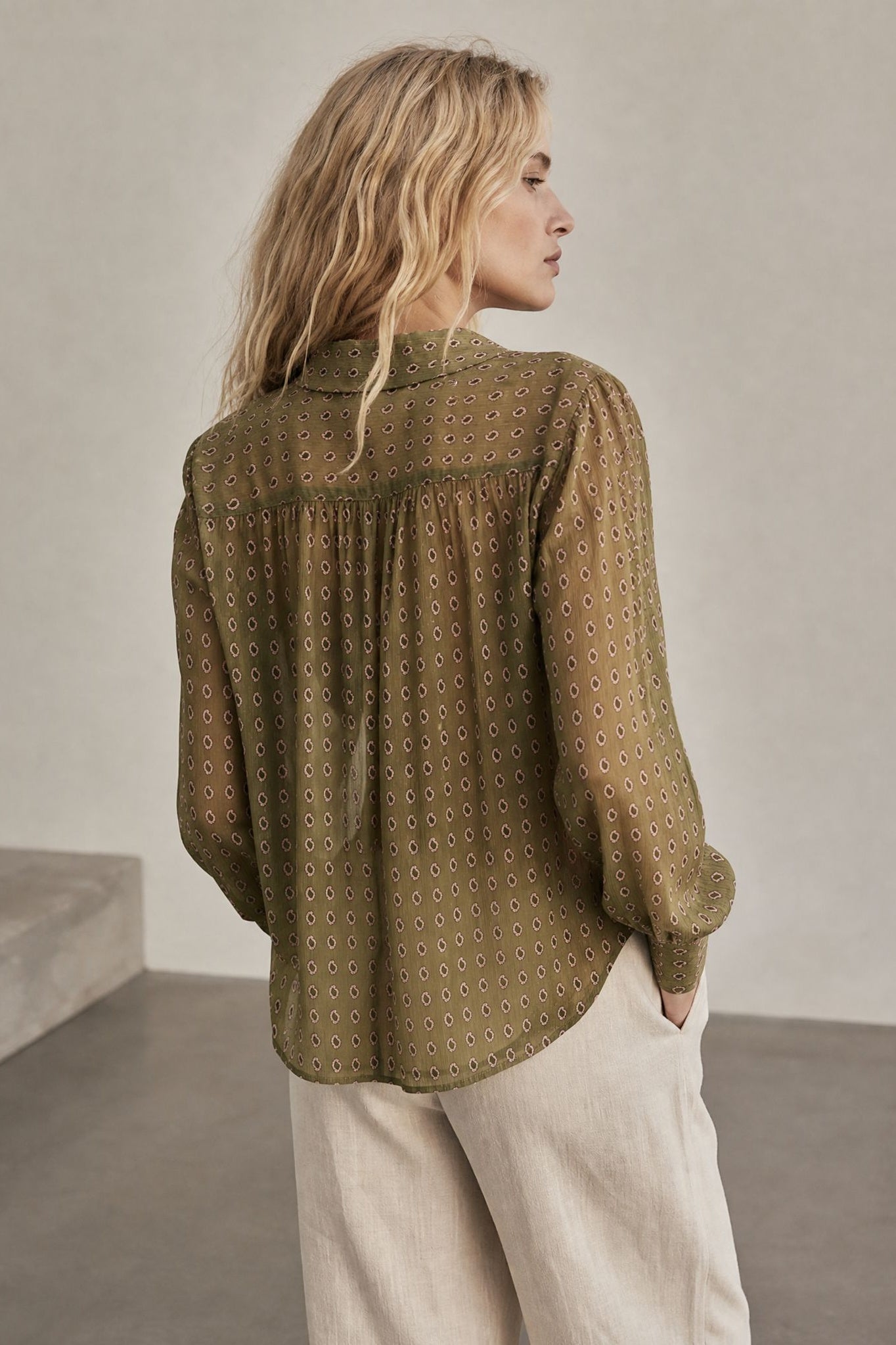 Blouse en voile imprimé cachemire à liens