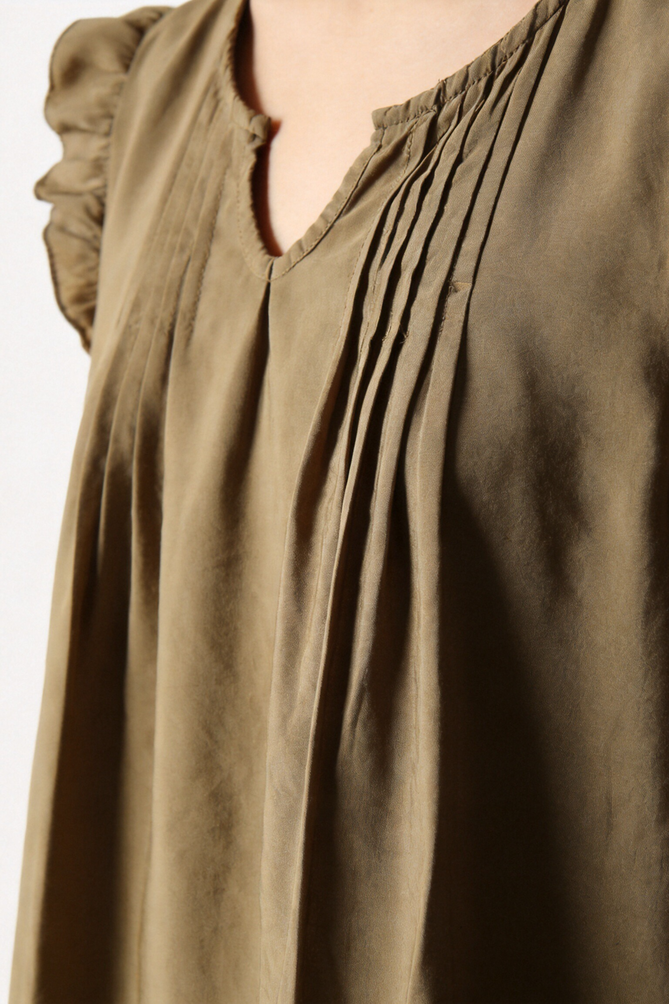 blouse fluide a volants col fendu image 12