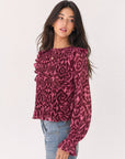 blouse ikat volantée bordeaux profil