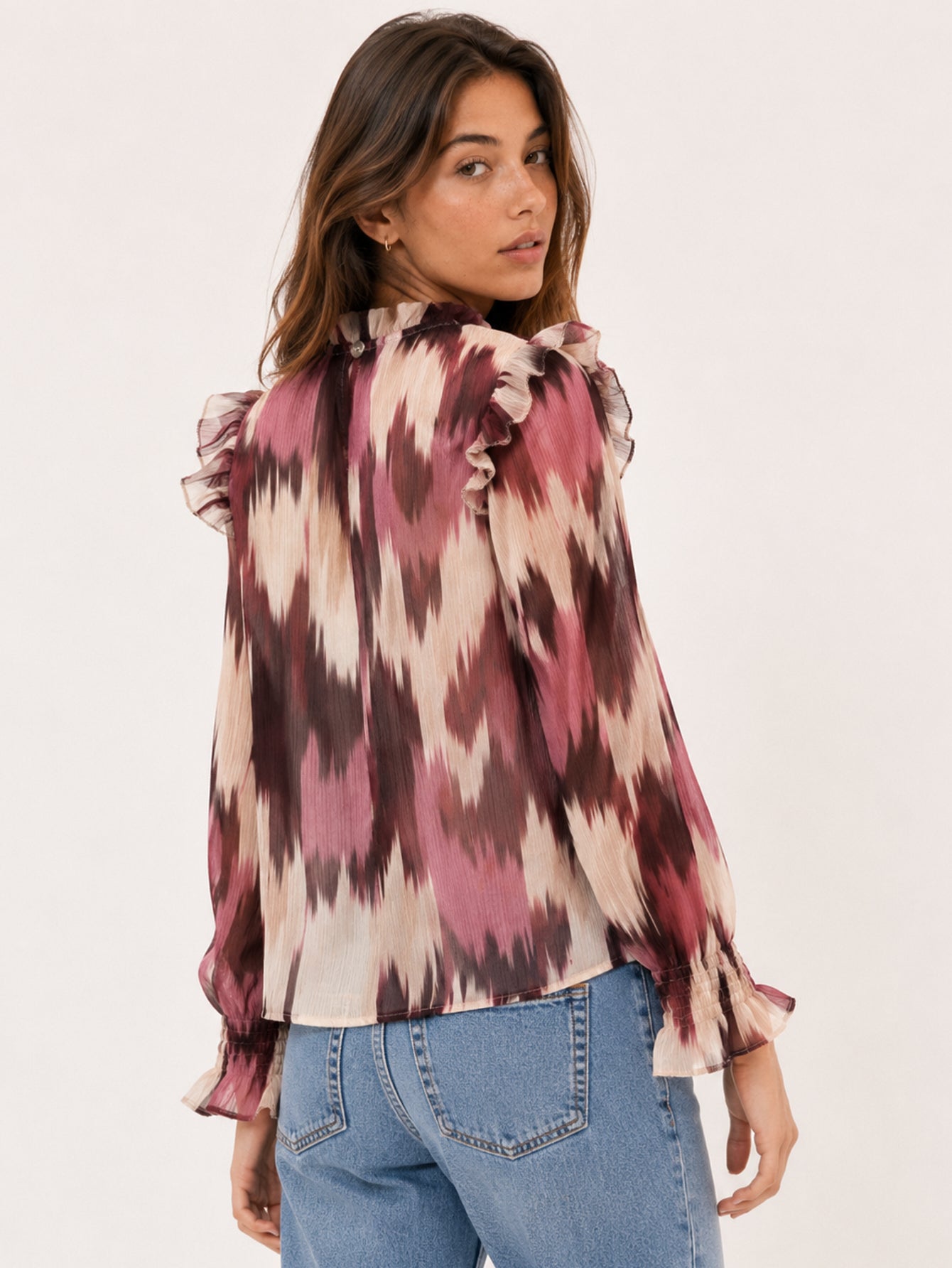 Côté blouse ikat volants épaules