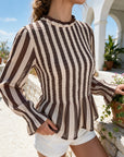 Blouse rayée marron en situation
