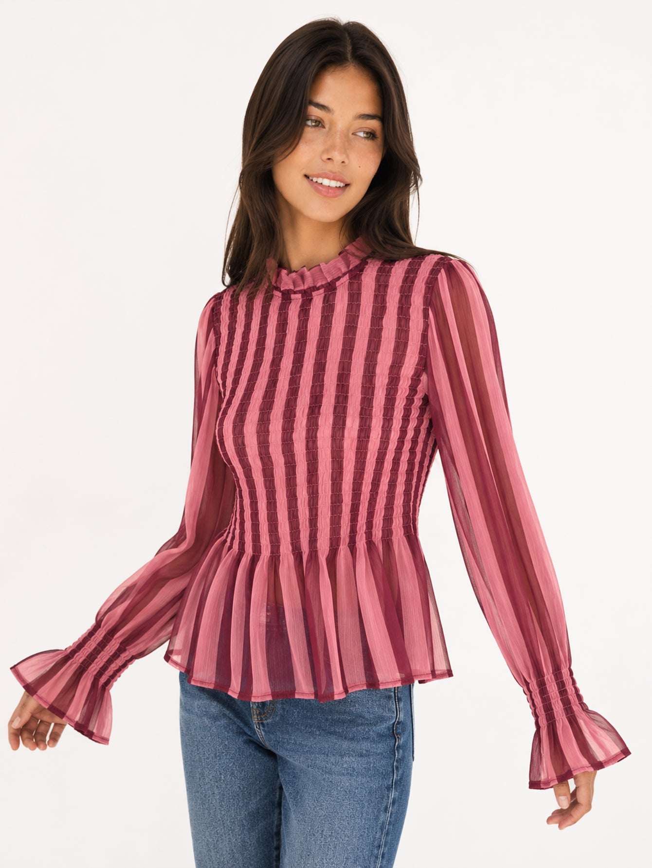 Blouse rayée bordeaux profil