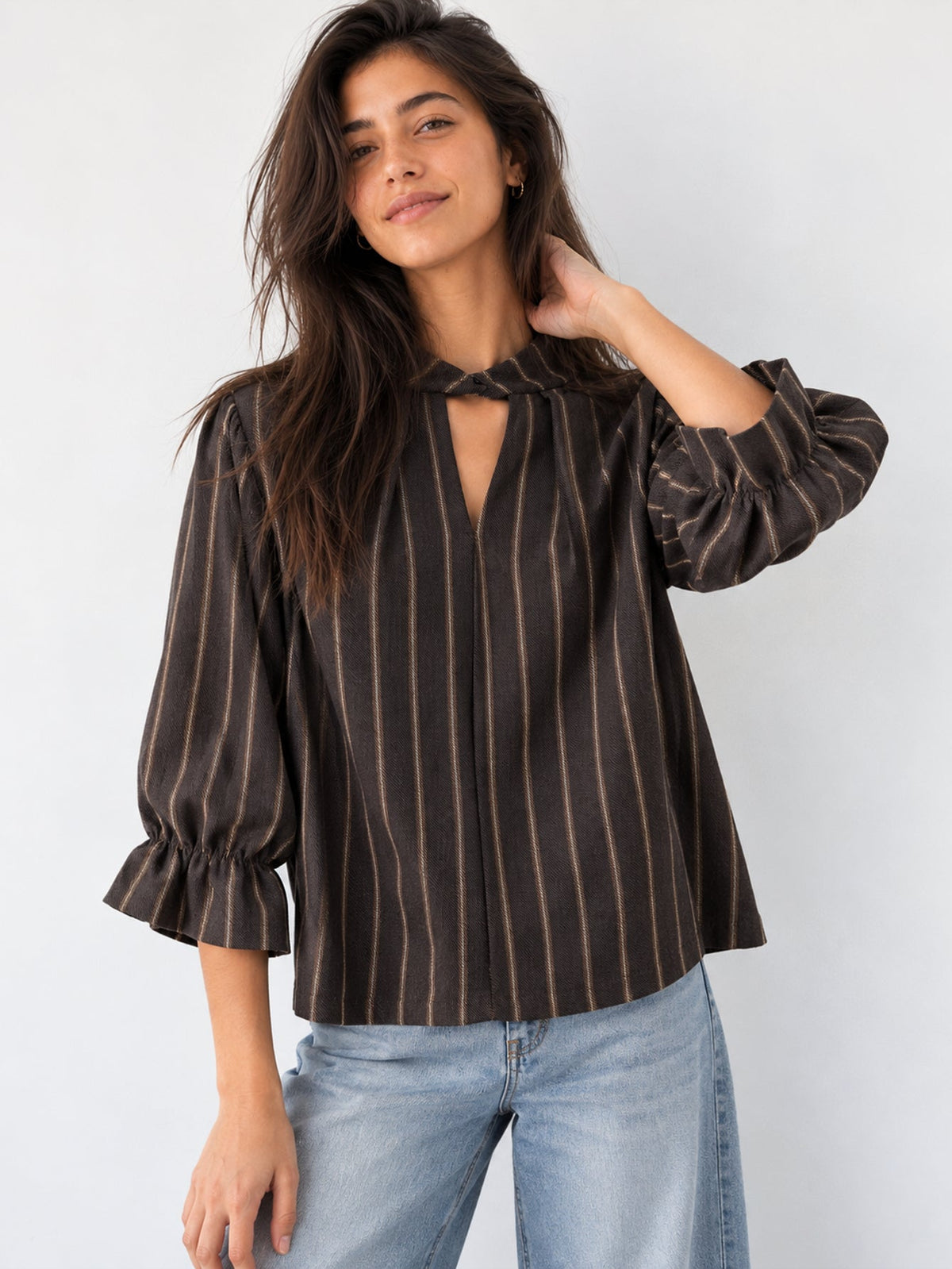 blouse rayée marron à col torsadé
