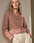 Blouse vichy plumetis à col montant volanté
