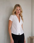 chemise blanche épurée manches courtes