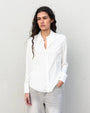 White fitted shirt with pleats – Feminine cut and timeless elegance - XS