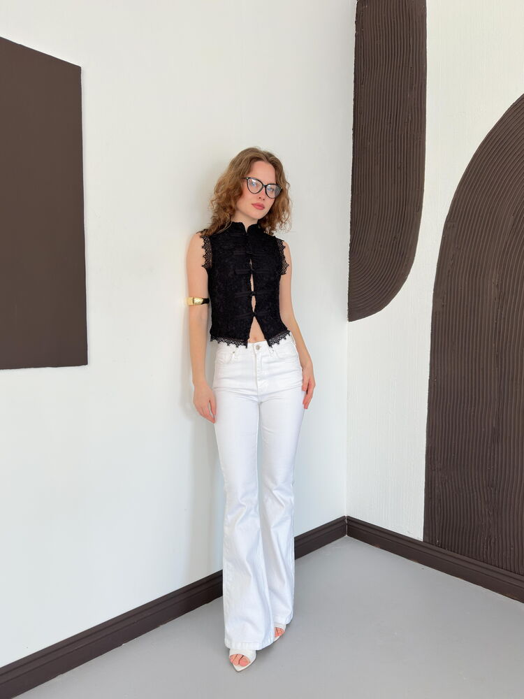 top13809 chemise noire slim sans manches a col montant et longueur raccourcie image 3