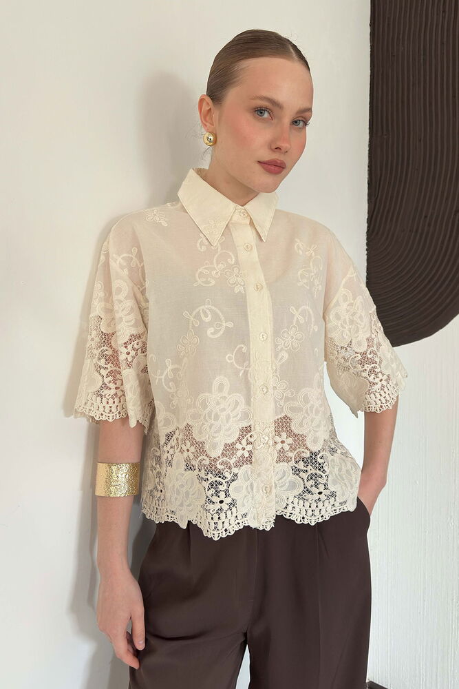top13878 chemise beige elegante boutonnee col polo image 1