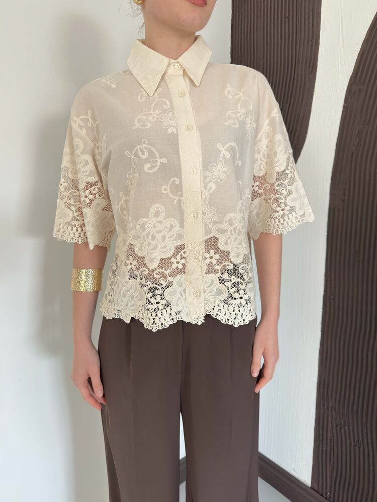 top13878 chemise beige elegante boutonnee col polo image 4