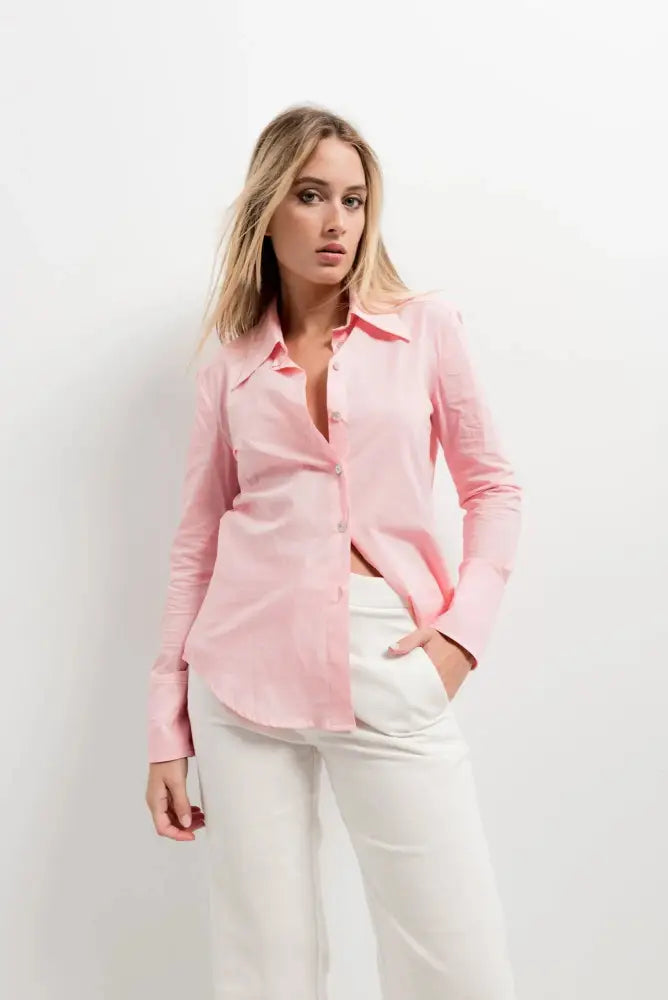 Chemise flanelle femme rose clair à manches longues, coupe fluide légère et tendance