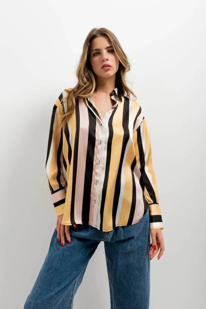 Chemise imprimée animal rayures diagonales, à rayures, en noir, jaune et rose