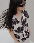 camisa nudo estampada image 1