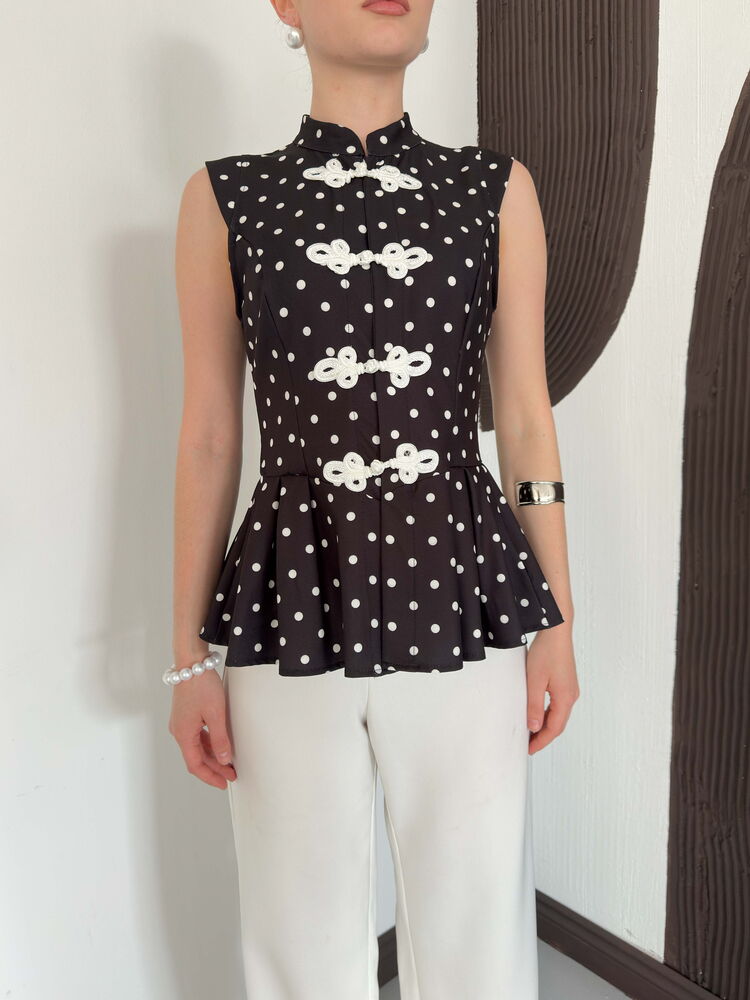 top13864 chemise vintage noire ajustee sans manches a pois image 4