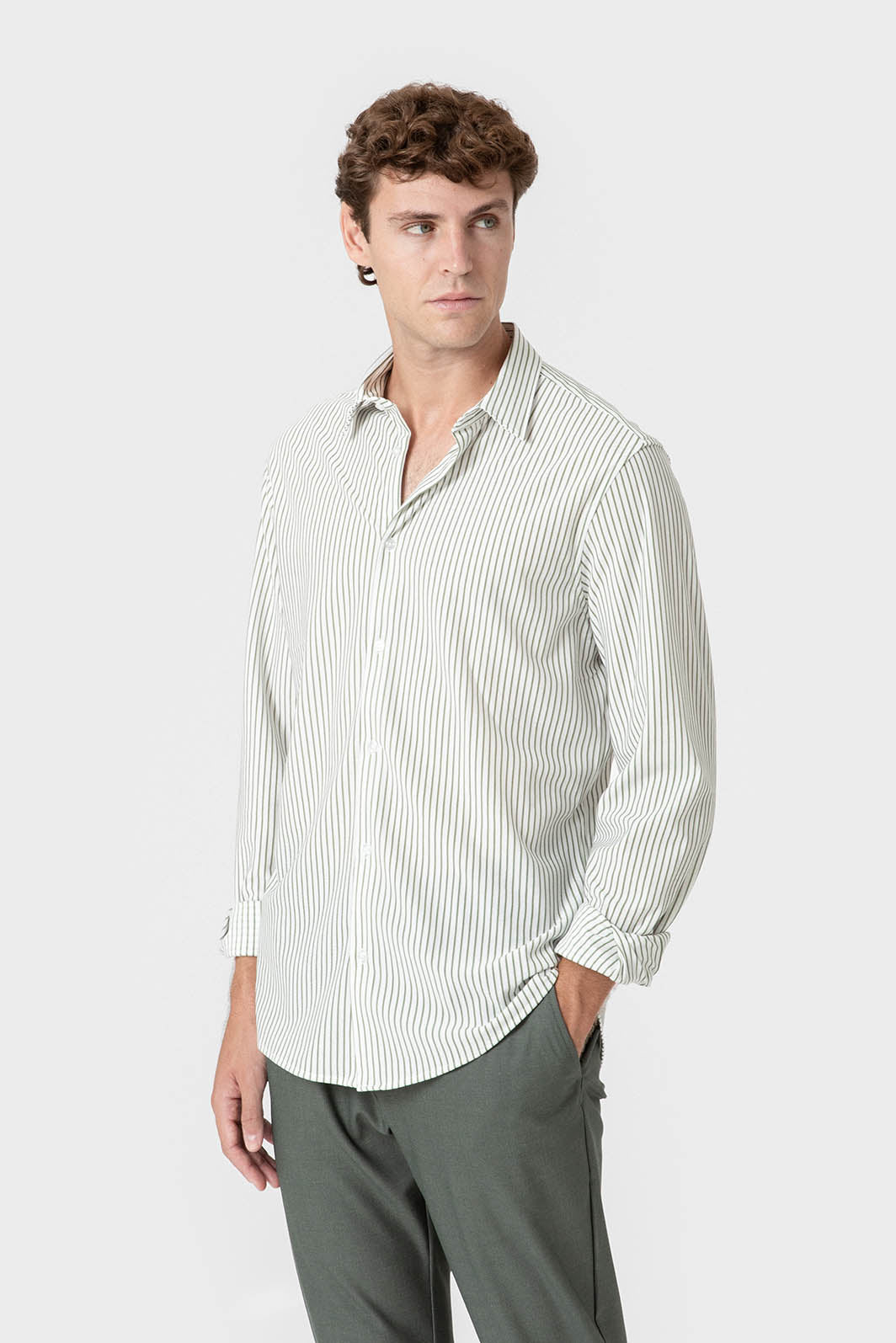 Chemise rayée à manches longues