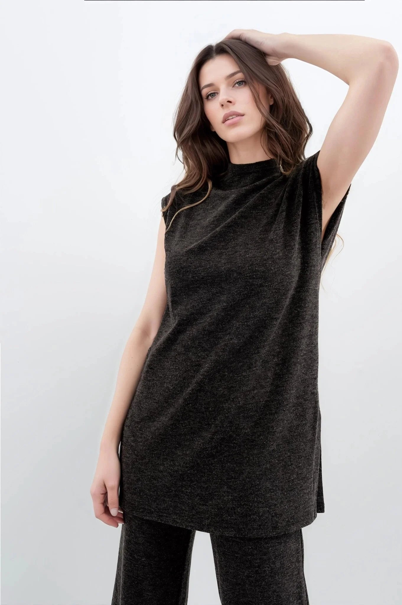 Ensemble style tunique et pantalon large en tricot pour femme, look élégant et moderne