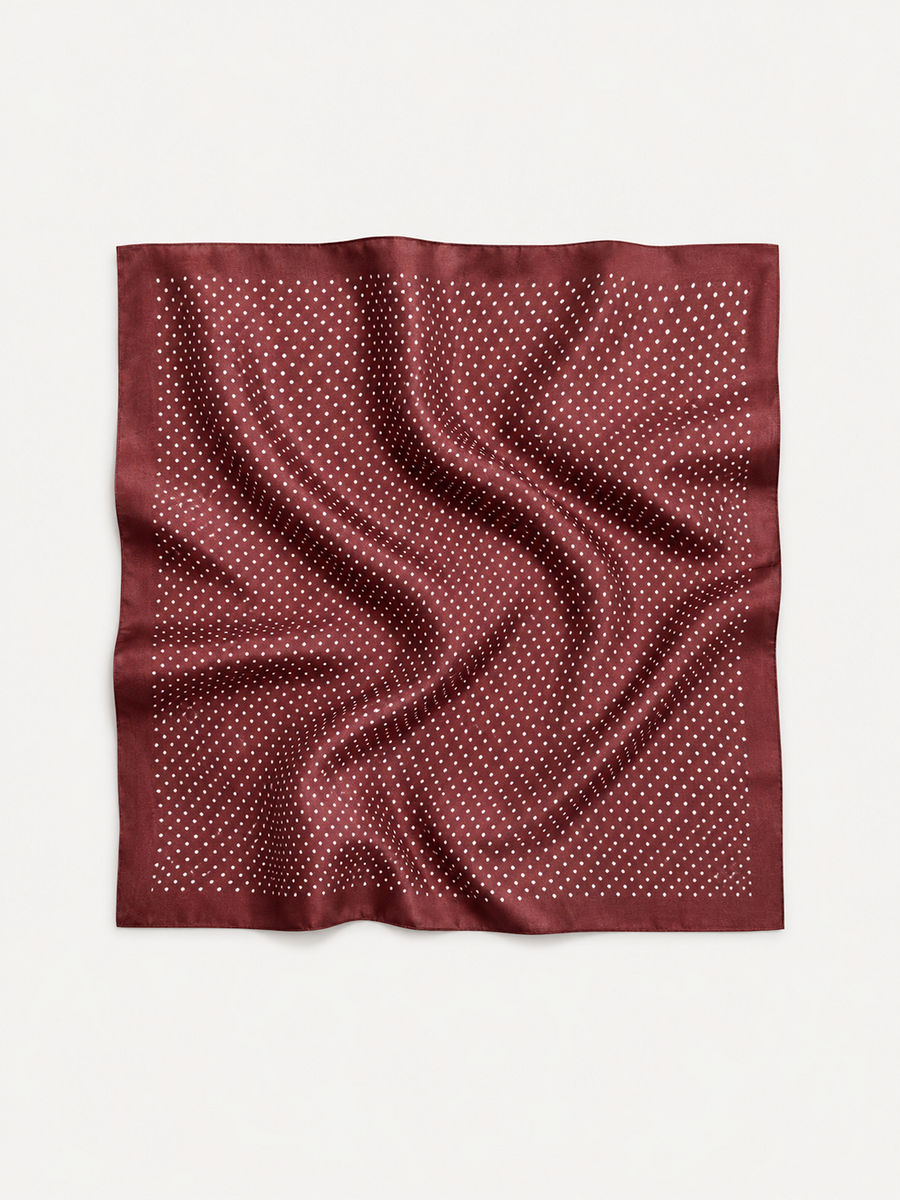 Foulard carré à pois bordeaux
