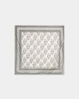 Foulard carré fleuri gris