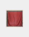 Foulard carré rouge à micro motifs