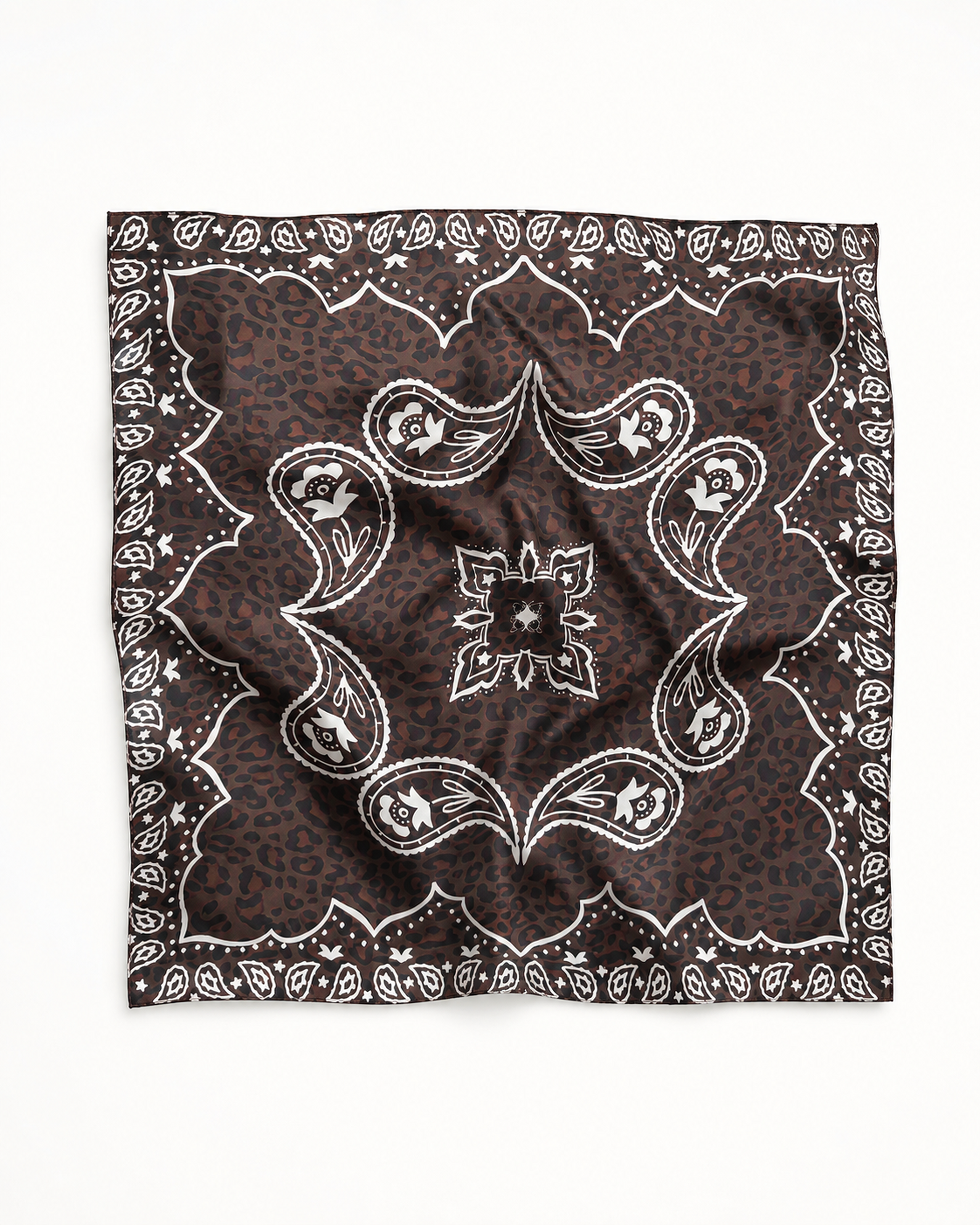 Foulard en soie carré léopard brun