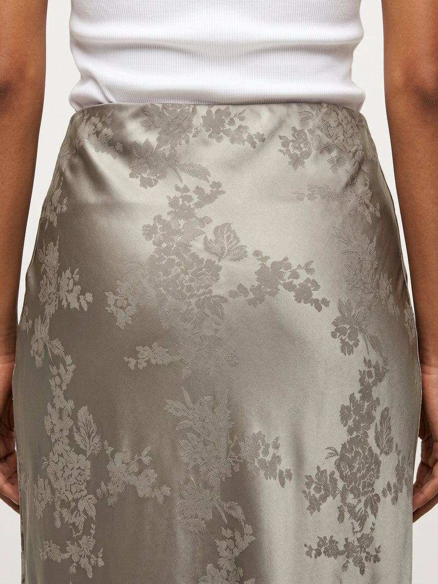 Détail jacquard floral kaki