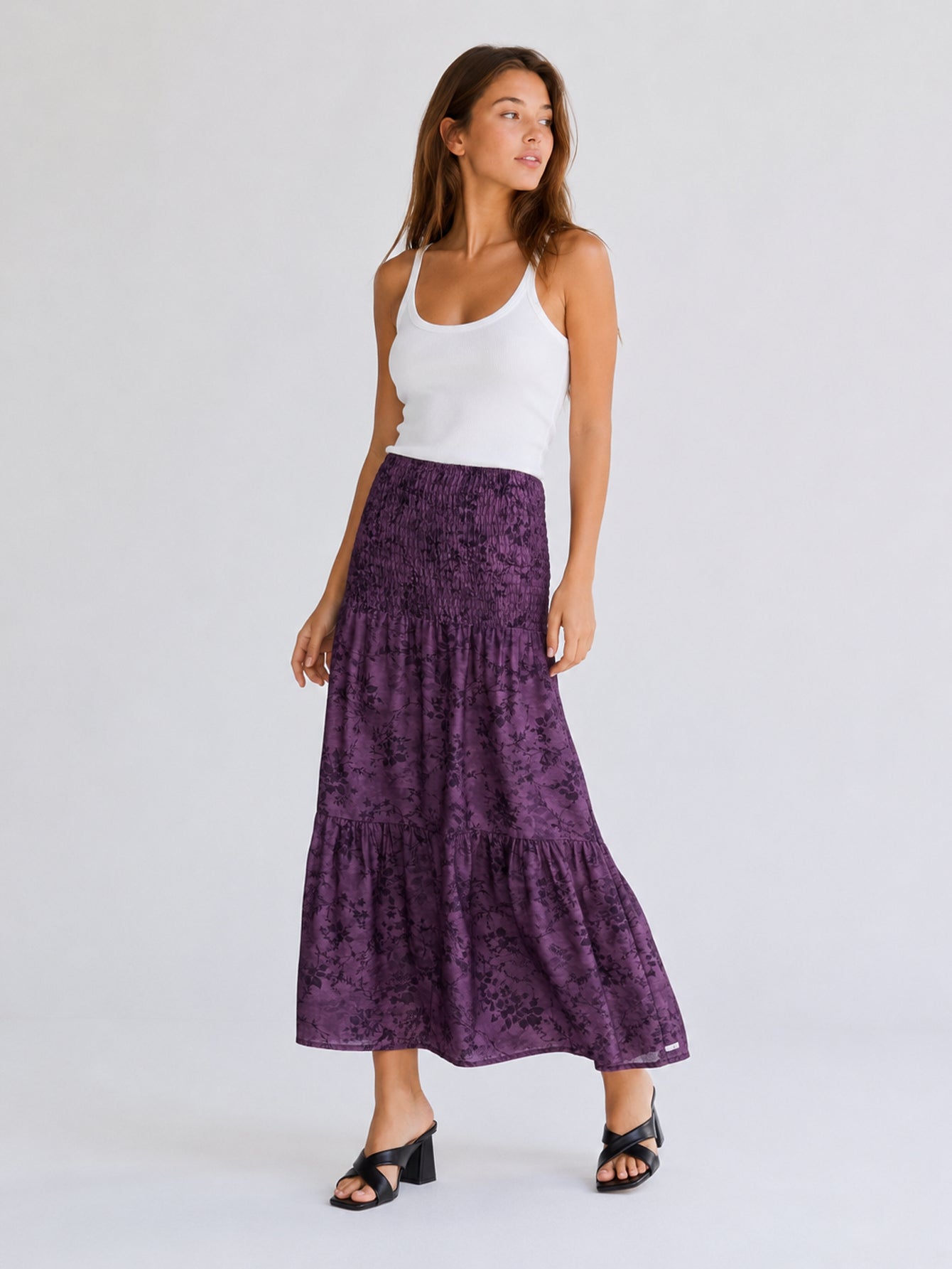 Jupe longue fleurie violette