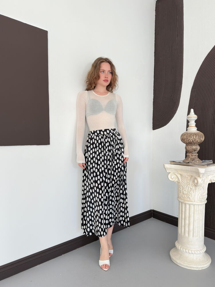 top13837 jupe evasee midi a pois noire avec taille haute image 3