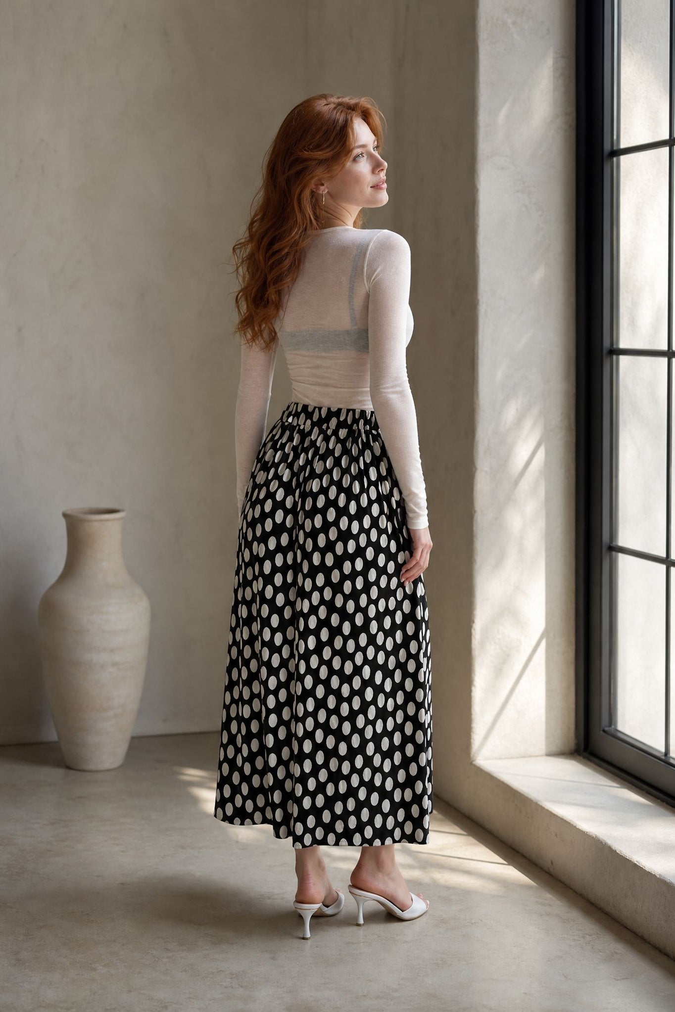 Jupe midi évasée à pois