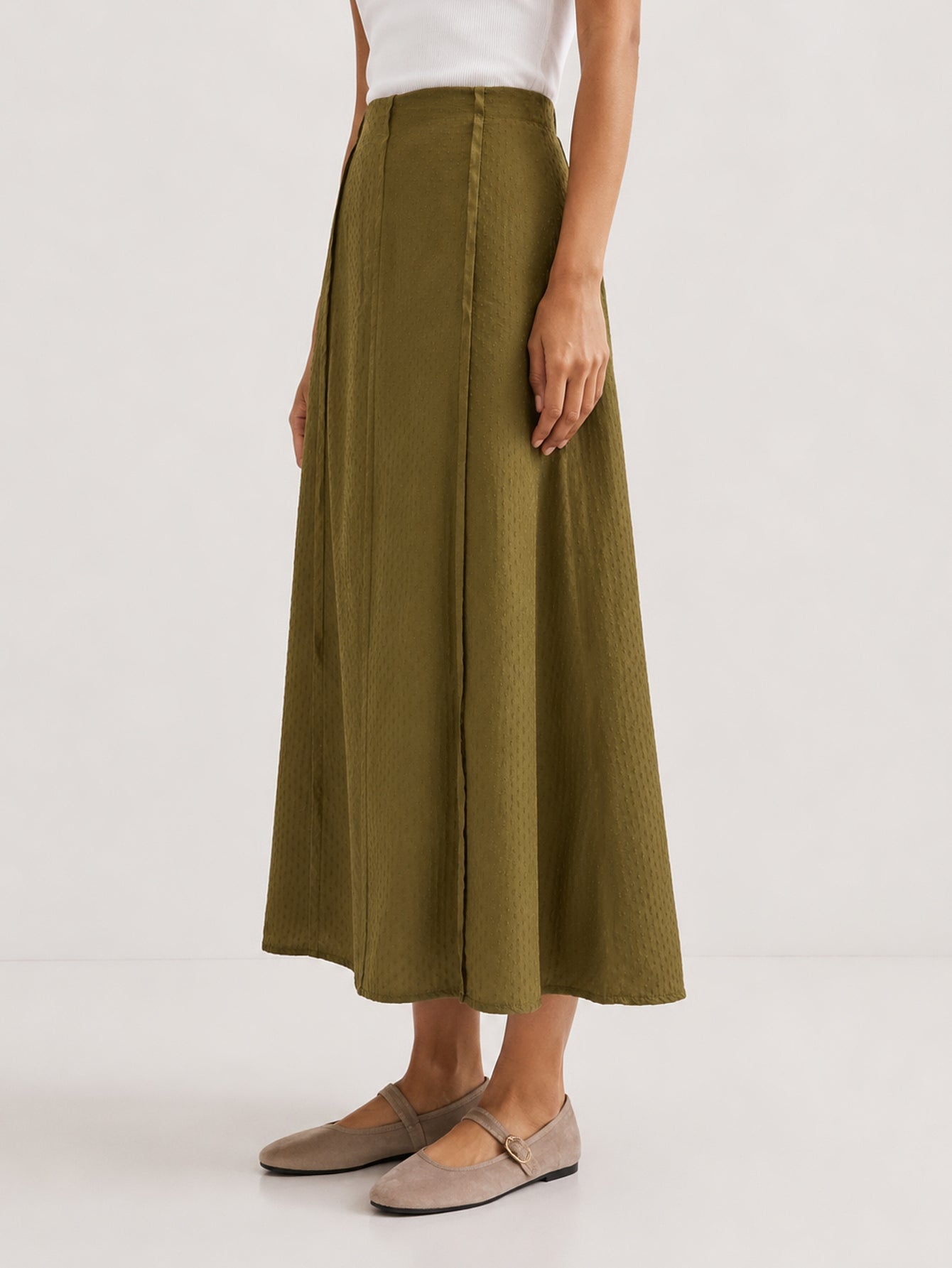 Jupe midi vue de profil olive