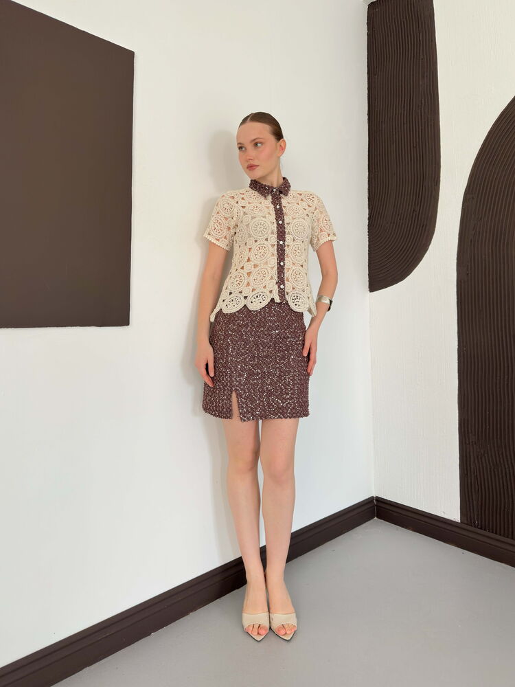 top13843 jupe moulante mini rouge bordeaux a paillettes image 2