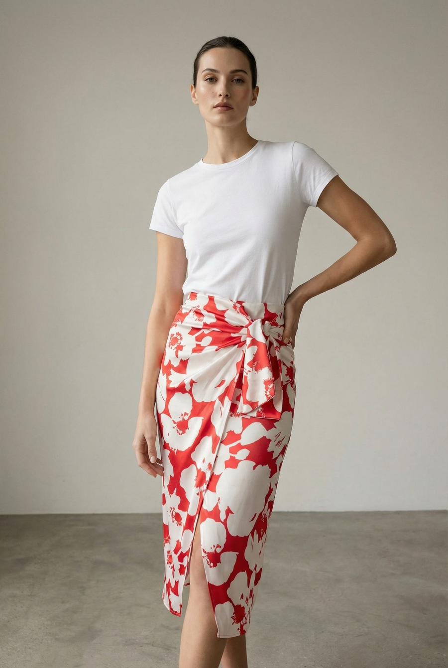 Jupe Portefeuille Midi Imprimée Florale Avec Nœud look complet